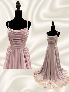 Elegant Lilac Ruched Spaghetti-Strap Evening Dress